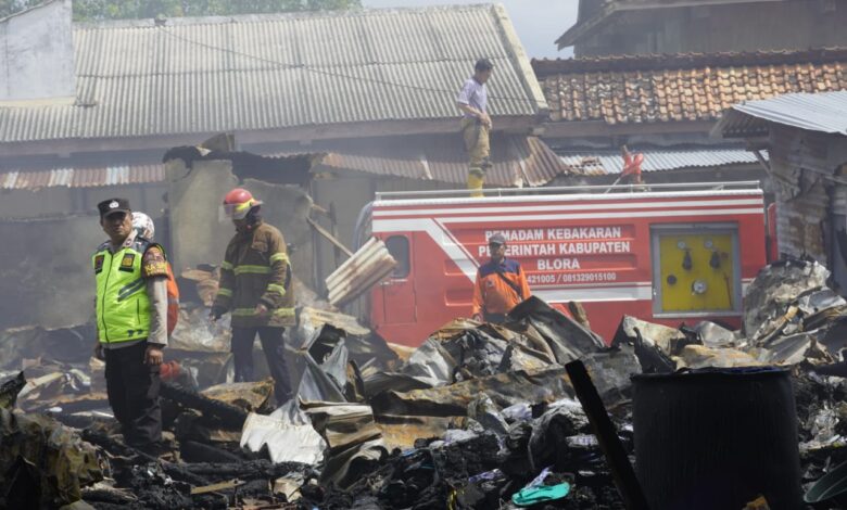 Pasar Induk Cepu Hangus Terbakar