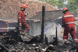 Cerita Korban Kebakaran Pasar Induk Cepu, Kerugian Mencapai Rp500 Juta