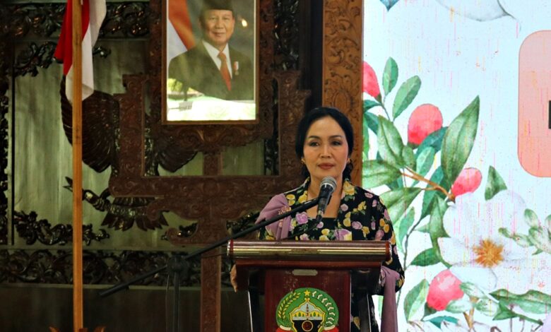 Peringati Hari Kartini DWP Kabupaten Blora Tampil Cantik dan Elegan Memakai Kebaya