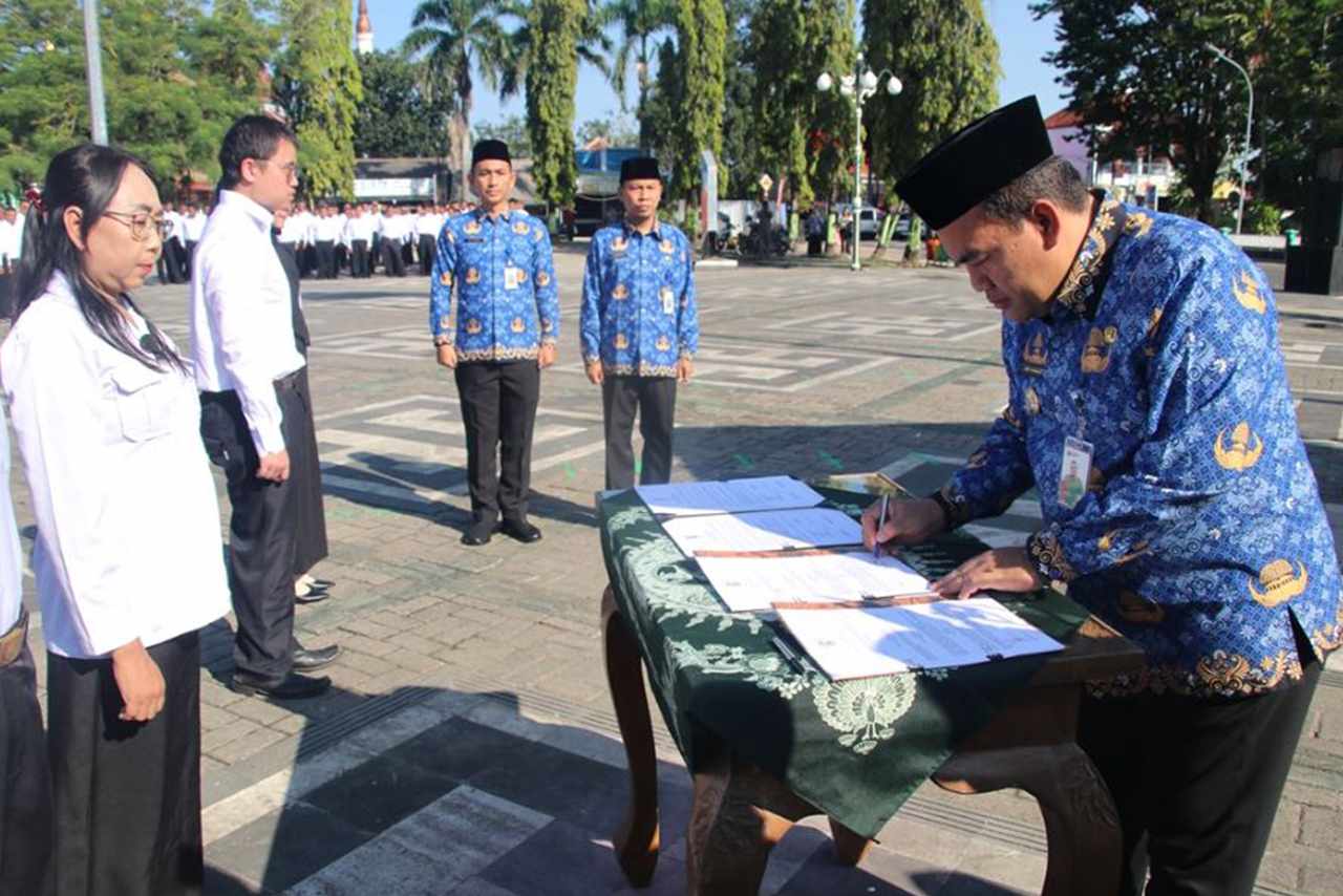 1048 PPPK Kabupaten Blora Resmi Dilantik dan 179 CPNS Terima SK Pengangkatan