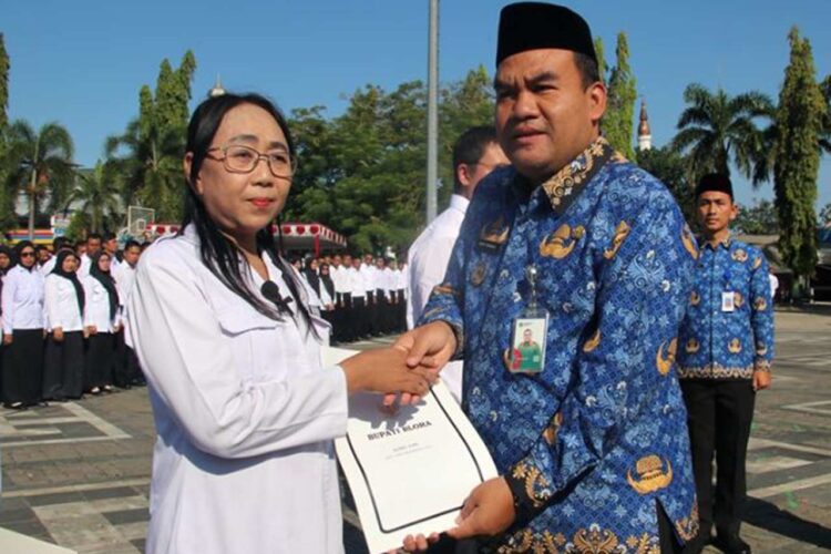 Kabupaten Blora Lantik 1048 PPPK Tahap 1 dan Serahkan 179 SK Pengangkatan CPNS