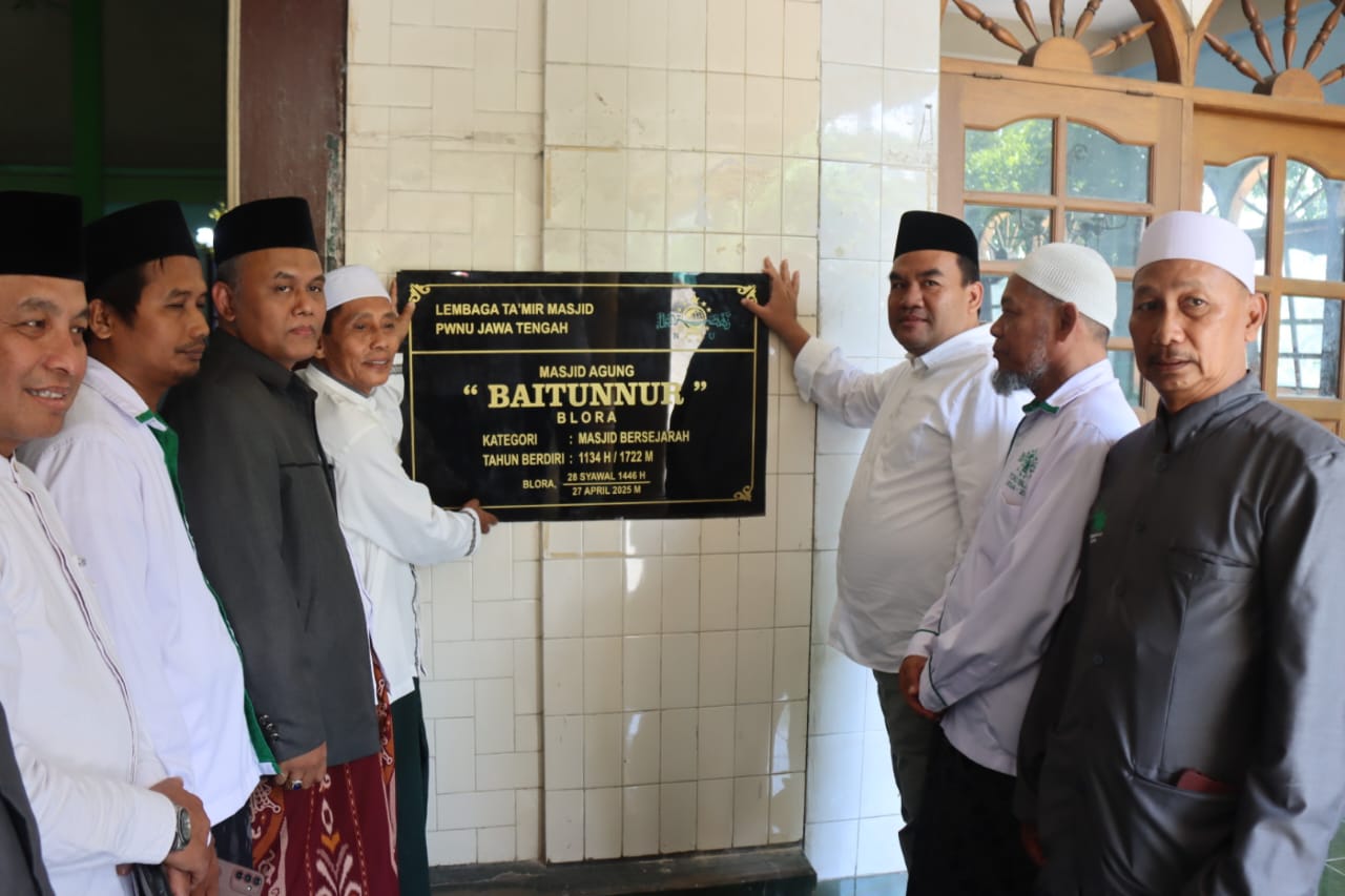 Masjid Agung Baitunnur Blora Ditetapkan Sebagai Masjid Bersejarah