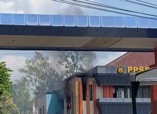 Kantor PPSDM Migas Cepu Terbakar, Wartawan Dilarang Satpam Ambil Gambar