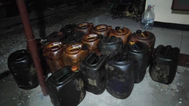 Polsek Sambong Gagalkan Aksi Penjualan Minyak Mentah Ilegal