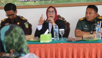 Bude Rini Tegaskan Buruh Tani Tembakau Blora Terima Utuh BLT DBH CHT