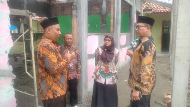 Mariman Darto Revitalisasi Sekolah Berikan Manfaat bagi Warga Lokal