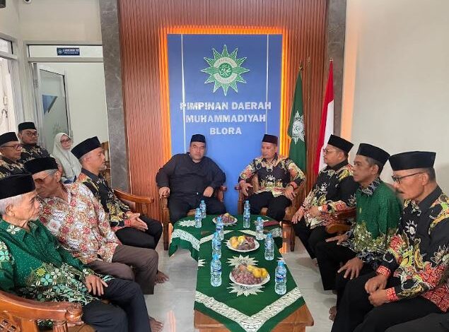 Perkuat Kemitraan Gus Arief Sambangi PDM Blora