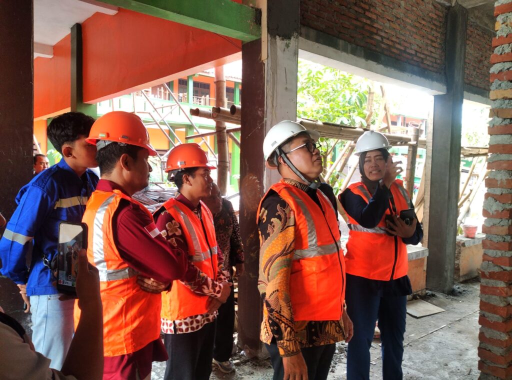 Revitalisasi, Harapan Baru Sekolah Makin Hidup