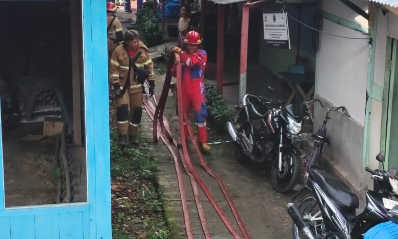Kebakaran Rumah di Desa Mernung Cepu, Kerugian Ditaksir Capai Puluhan Juta