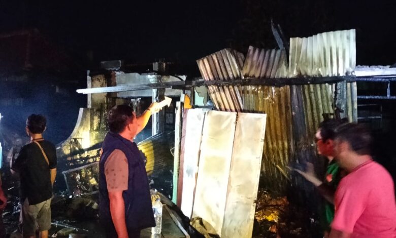 Kebakaran Hanguskan Rumah dan Pasar Darurat Ngawen, Kerugian Mencapai Rp2,2 Miliar