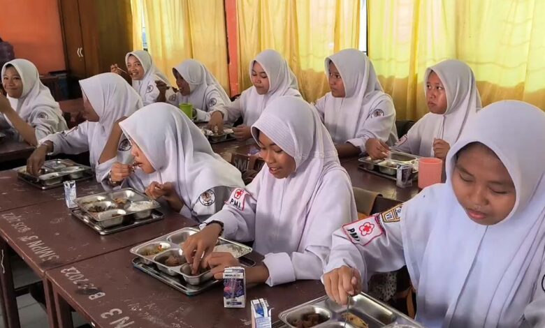 MBG Puasa dan Pesantren