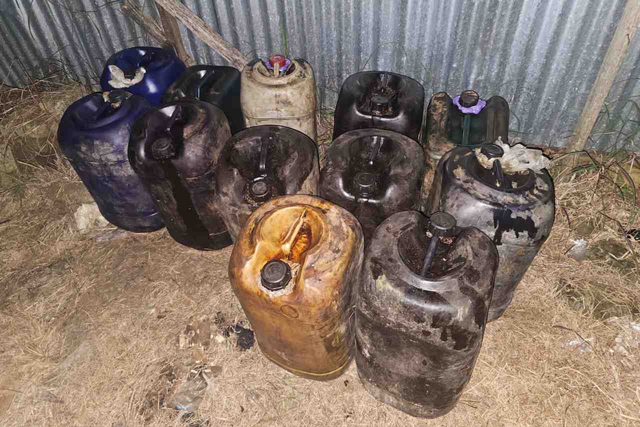 Minyak Mentah di Blora Dicuri Ditimbun dan Dijual Ilegal Aparat Pertamina Turun Tangan Bekuk Pelaku