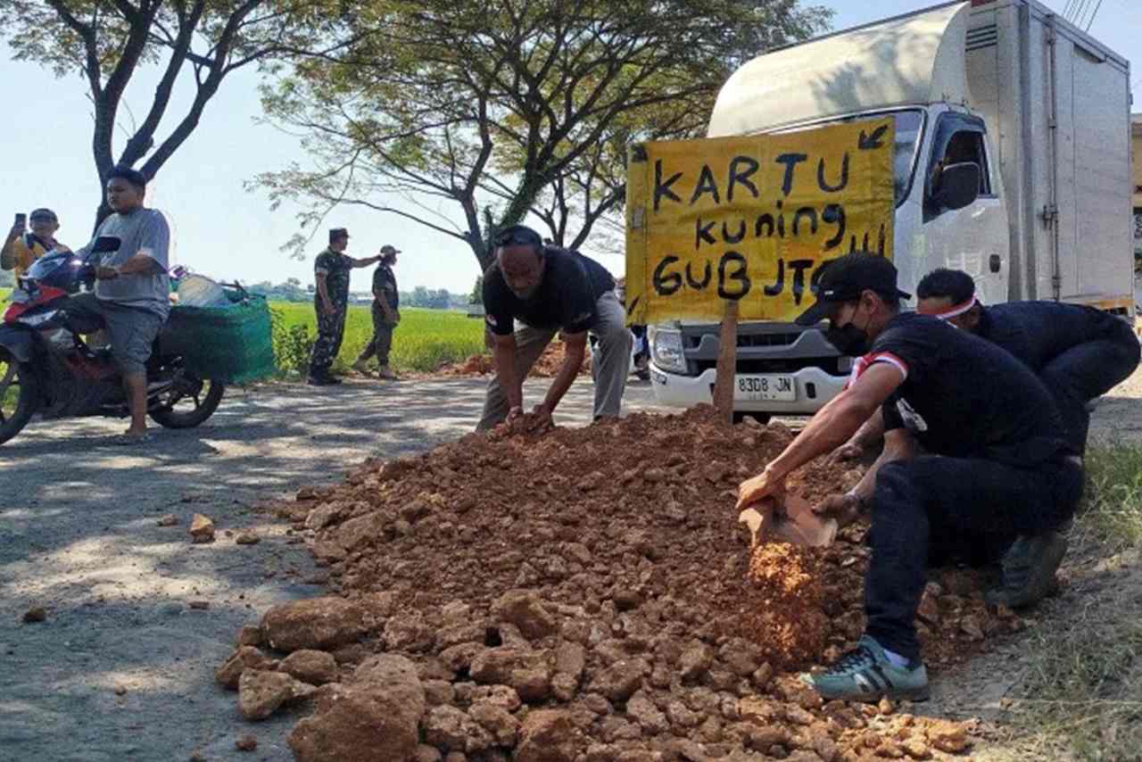 Polemik Jalan Cepu-Randublatung Lobi Wabup Blora Hingga Kritik Netizen Terhadap Gubernur Jateng