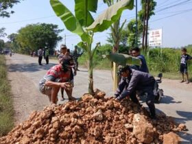 Rp5,2 Miliar Dikucurkan Pemprov Jateng untuk Perbaikan Jalan Cepu-Randublatung Usai Viral