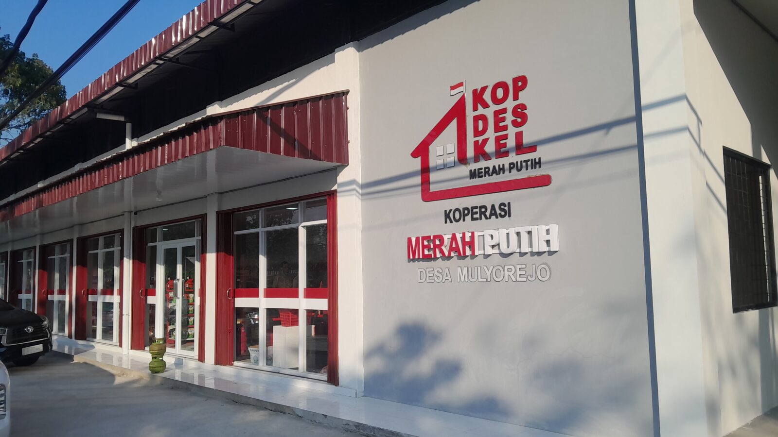 Koperasi atau Korporasi?