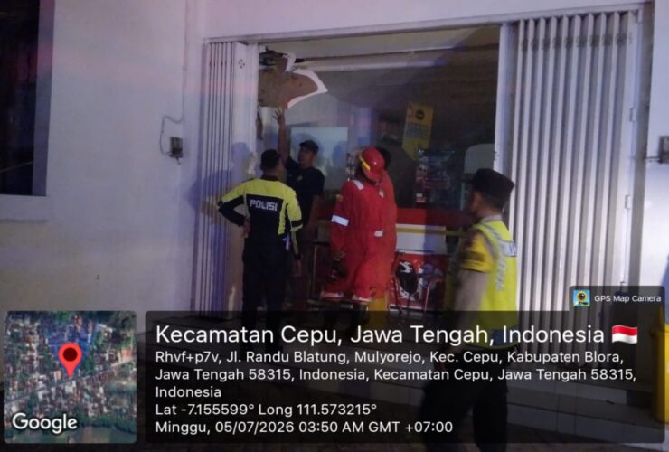 Kebakaran Alfamart Cepu Dini Hari, Kerugian Rp500 ribu